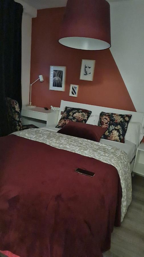 Alojamiento Weier La Cistérniga Εξωτερικό φωτογραφία